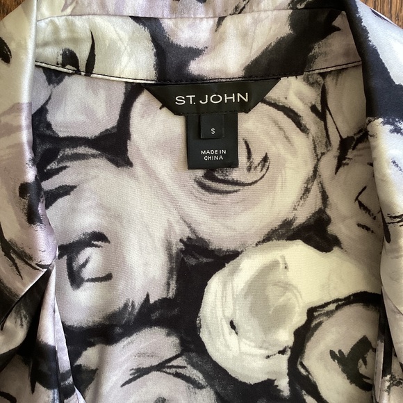 St. John Silk Sleeveless Deep V-neck Surplice Ruffled Collar Blouse Top Sz S - Picture 7 of 11